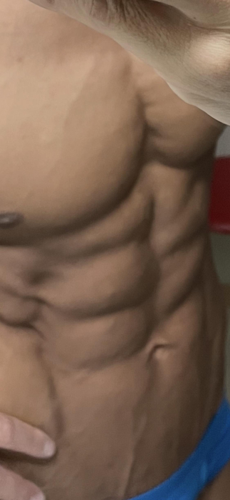 6693
