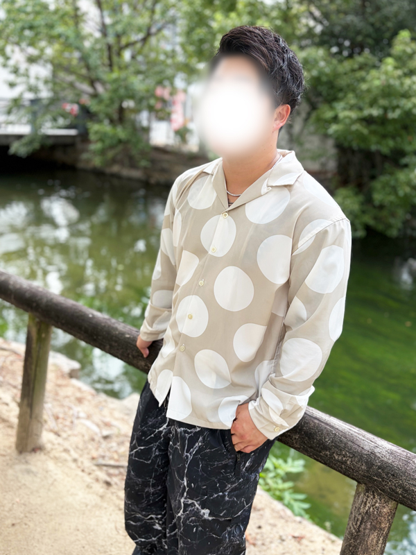 亮