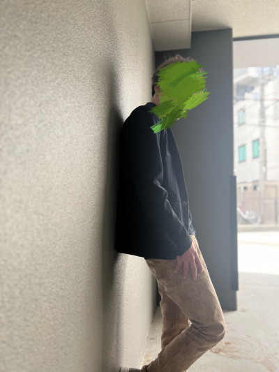 8230